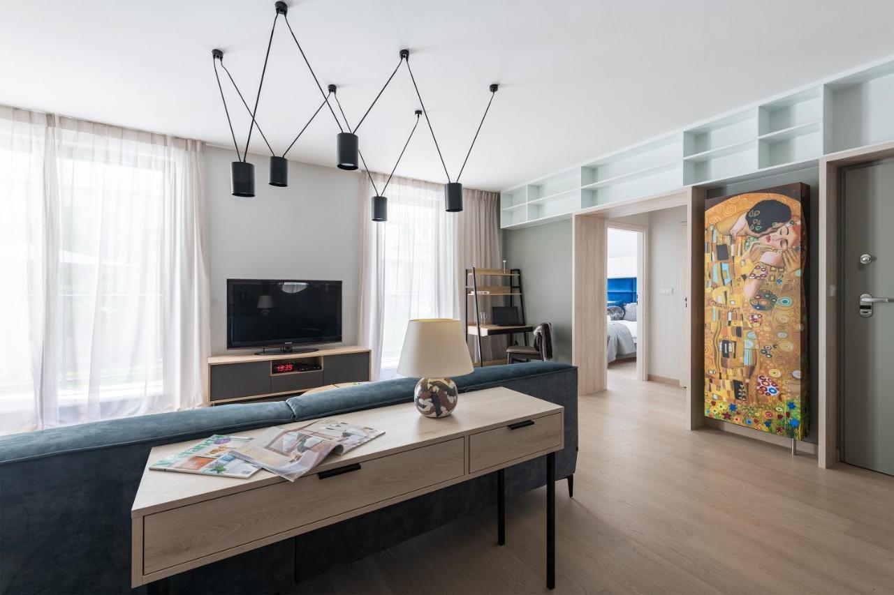 Apartamenty Kasprzaka P&O Serviced Apartments Варшава Екстериор снимка