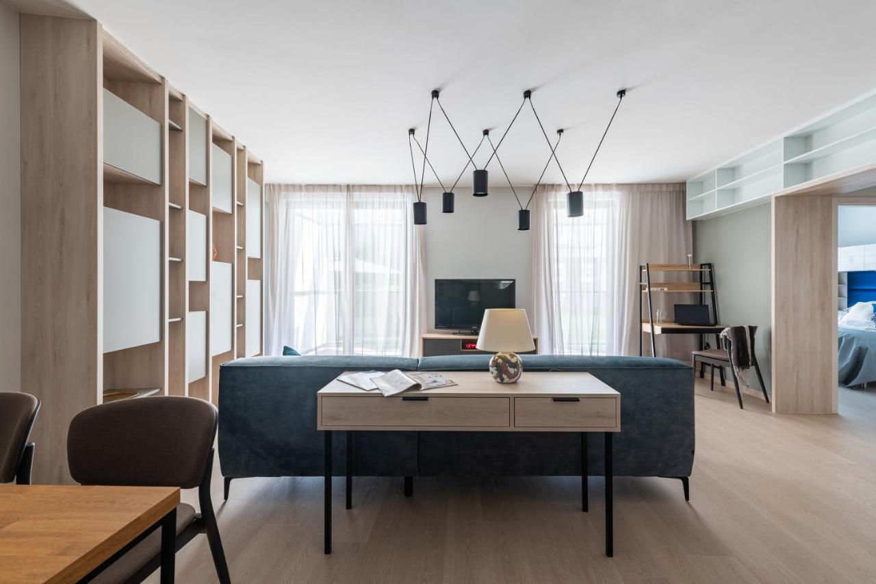 Apartamenty Kasprzaka P&O Serviced Apartments Варшава Екстериор снимка
