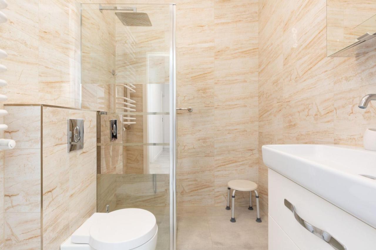 Apartamenty Kasprzaka P&O Serviced Apartments Варшава Екстериор снимка