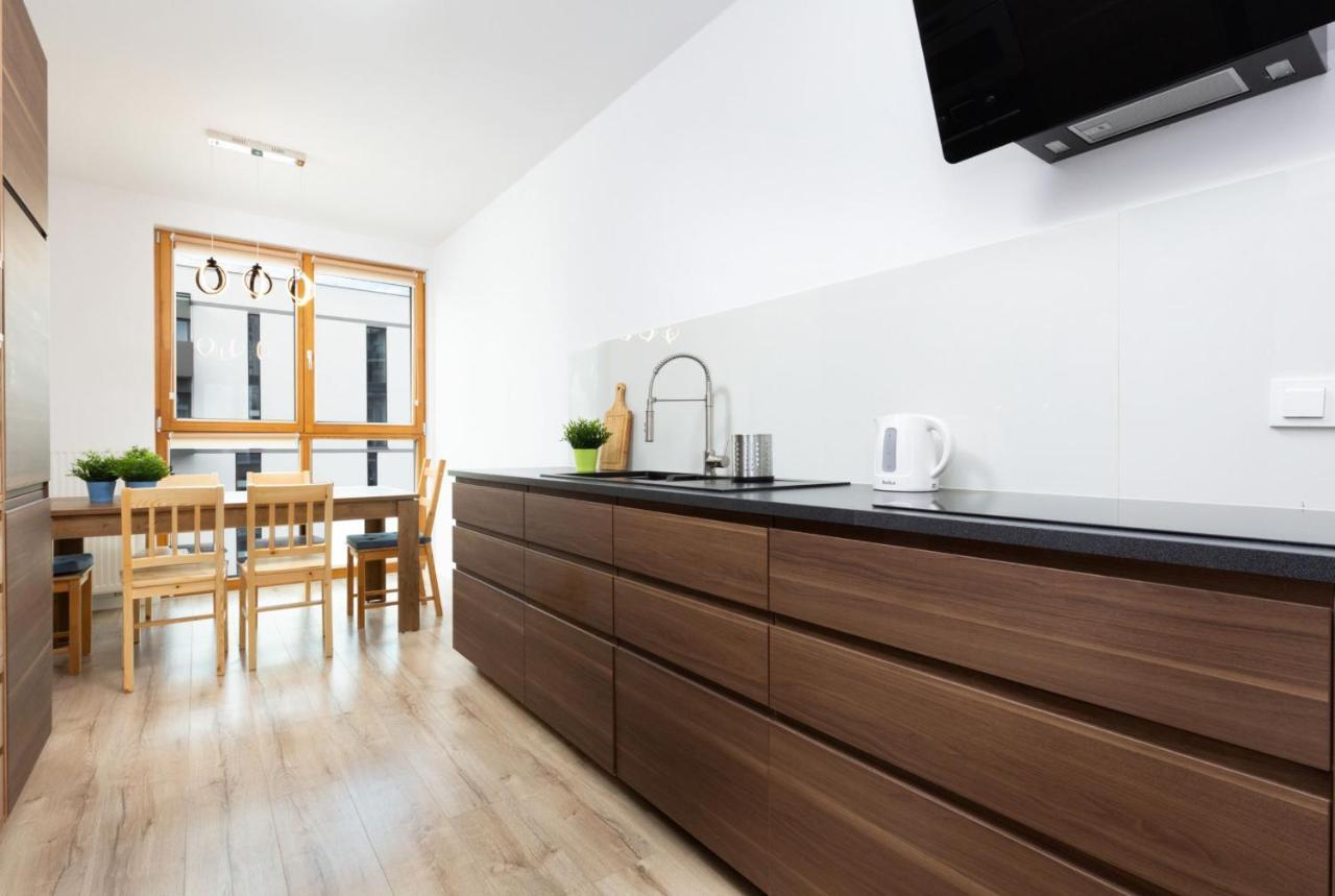 Apartamenty Kasprzaka P&O Serviced Apartments Варшава Екстериор снимка